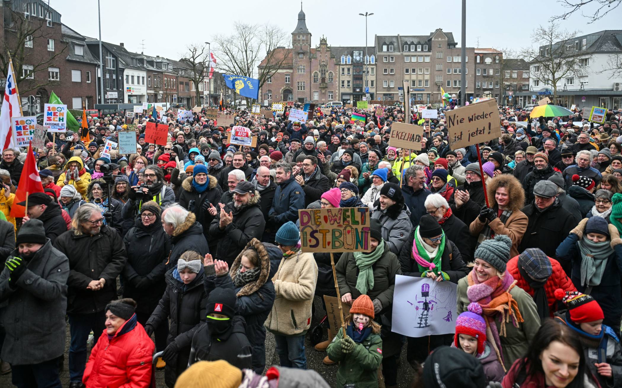 Bunte Lichter fuer Demokratie - 3.3.2024